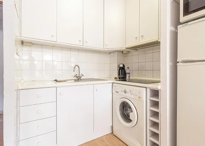 Apartment Gorgeous In Torrevieja